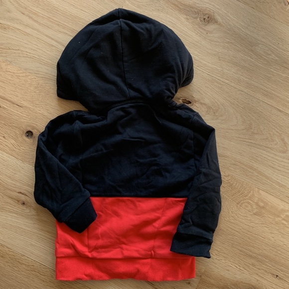 DISNEY Cubcoats Mickey Mouse 2 in 1 Transforming Hoodie and Soft Plushie - Picture 6 of 11